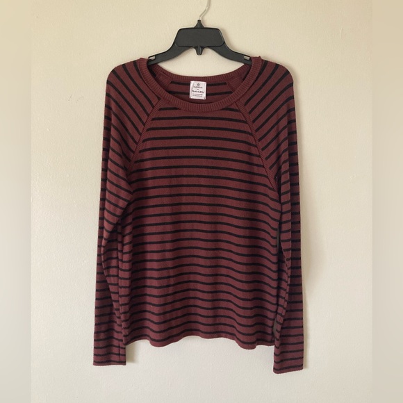 Evereve Michael Stars Maroon Stripe Thermal Top Small - Picture 1 of 5